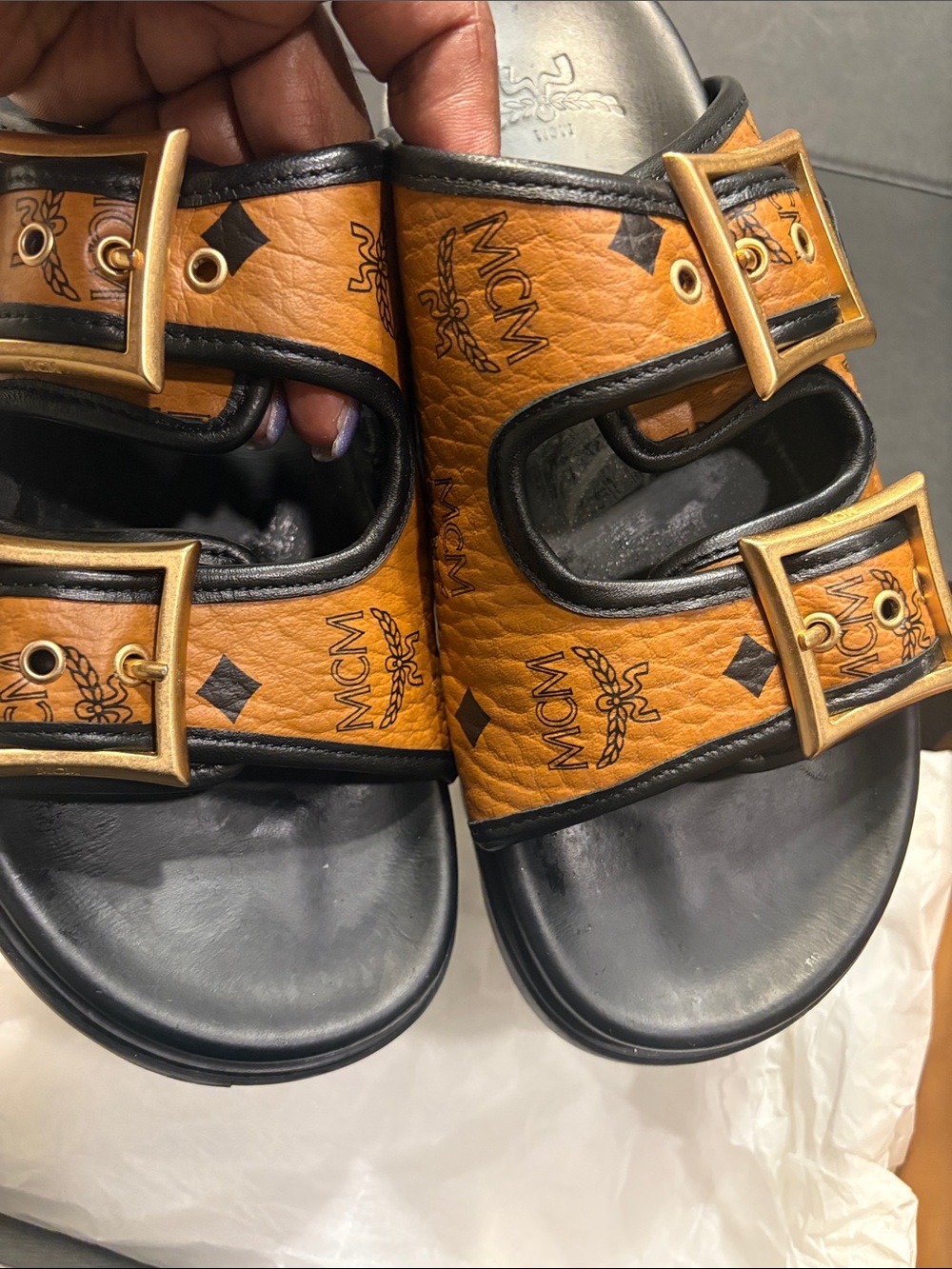 MCM Unisex Orange Logo Double-Buckle Slide Sandals - Picture 4 of 6